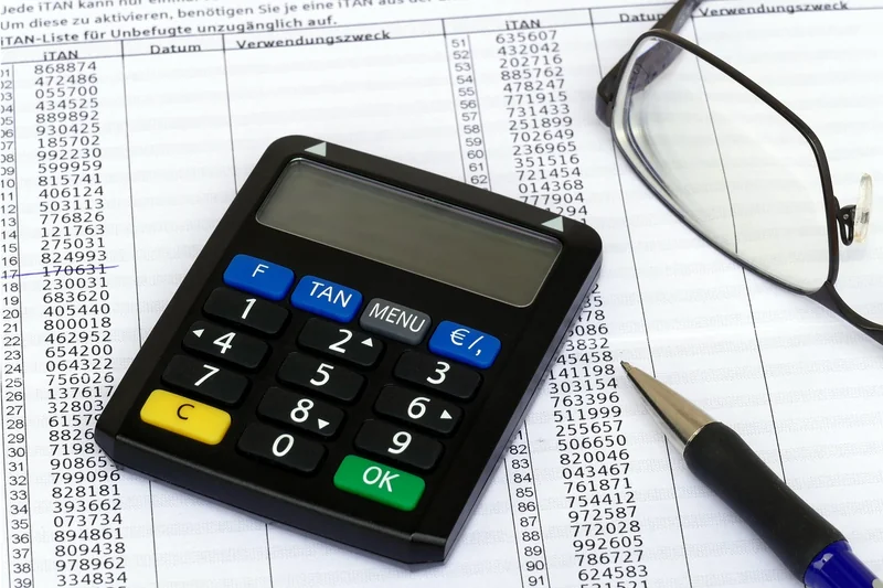 La procédure pas à pas pour ajouter un bénéficiaire (site web et application)