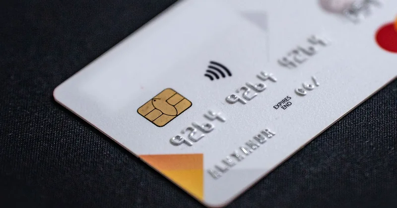 Comment utiliser une carte illicado sur internet : la procédure pas à pas