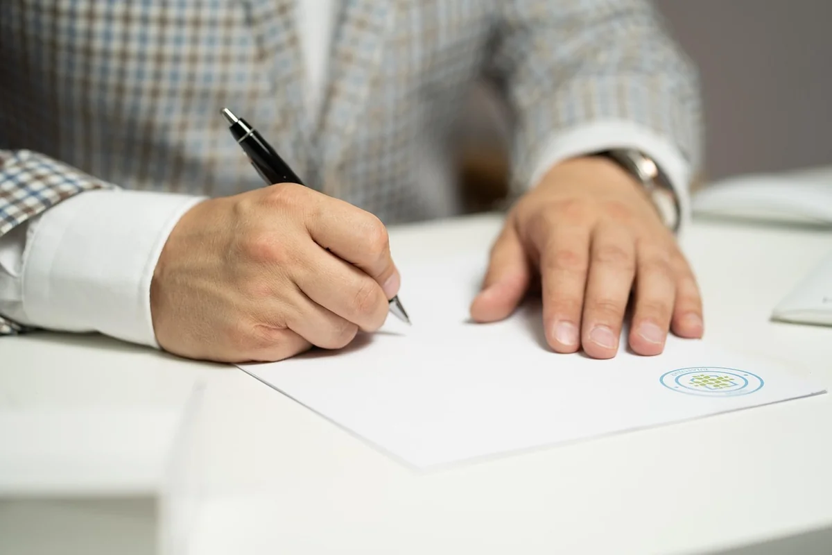 Qu'est-ce qu'une signature pour ordre, vraiment ?